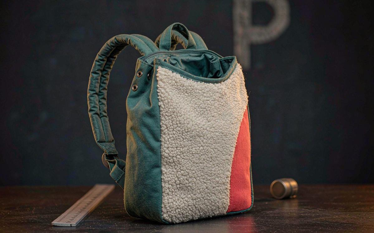 Custom Kids Backpacks for Kickstarter: Safety and Sizing